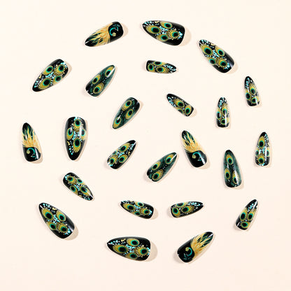 Pfau-inspiriertes 3D-Nail Art Set Brehn