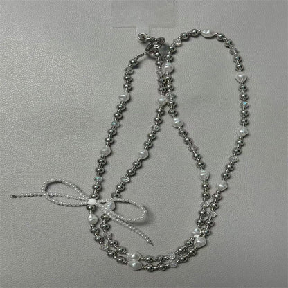 Elegante Perlen- und Silberperlen-Halskette Brehn