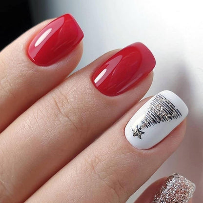 Künstlerische winterliche Nail Art Brehn