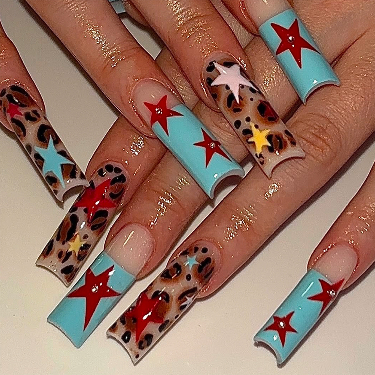 Kreative Tierdruck Nagelkunst Brehn