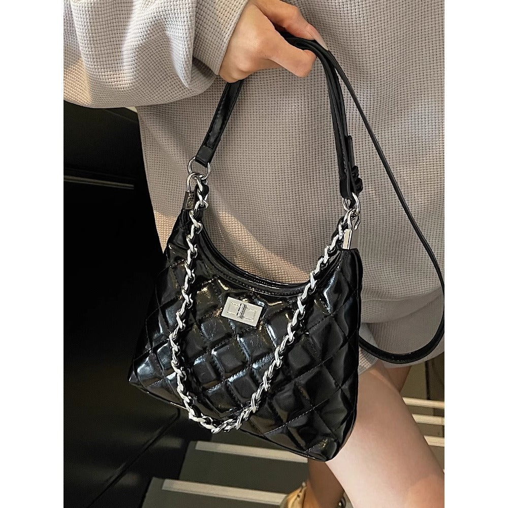 Gequiltete Kunstleder Kettenhandtasche Brehn