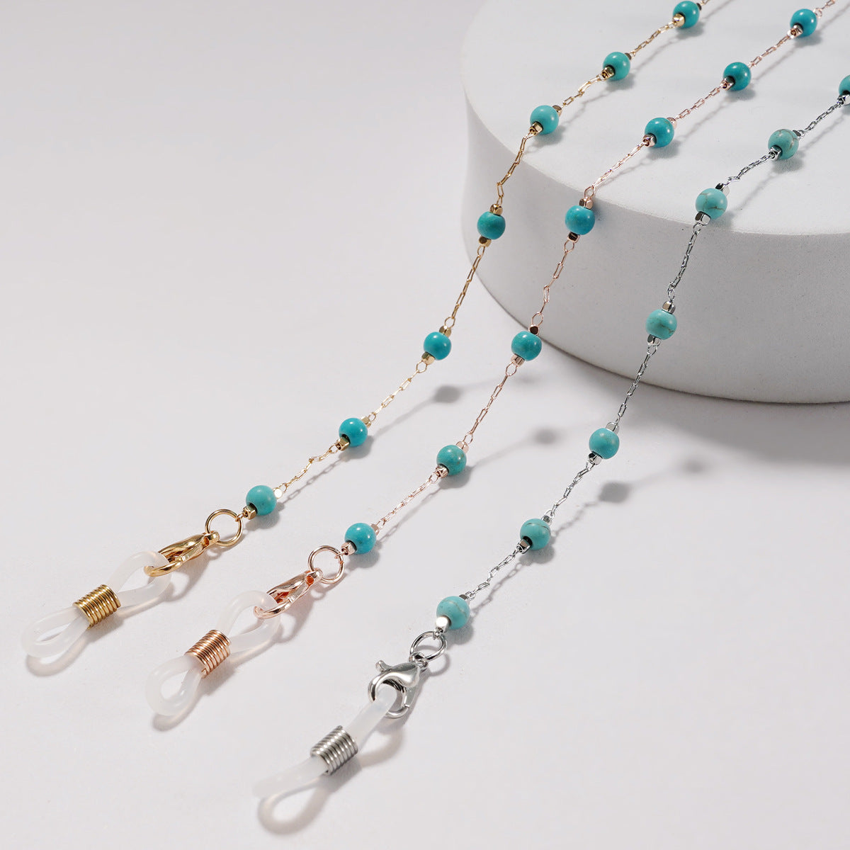 Eleganter Bead-Gläser Halter Brehn