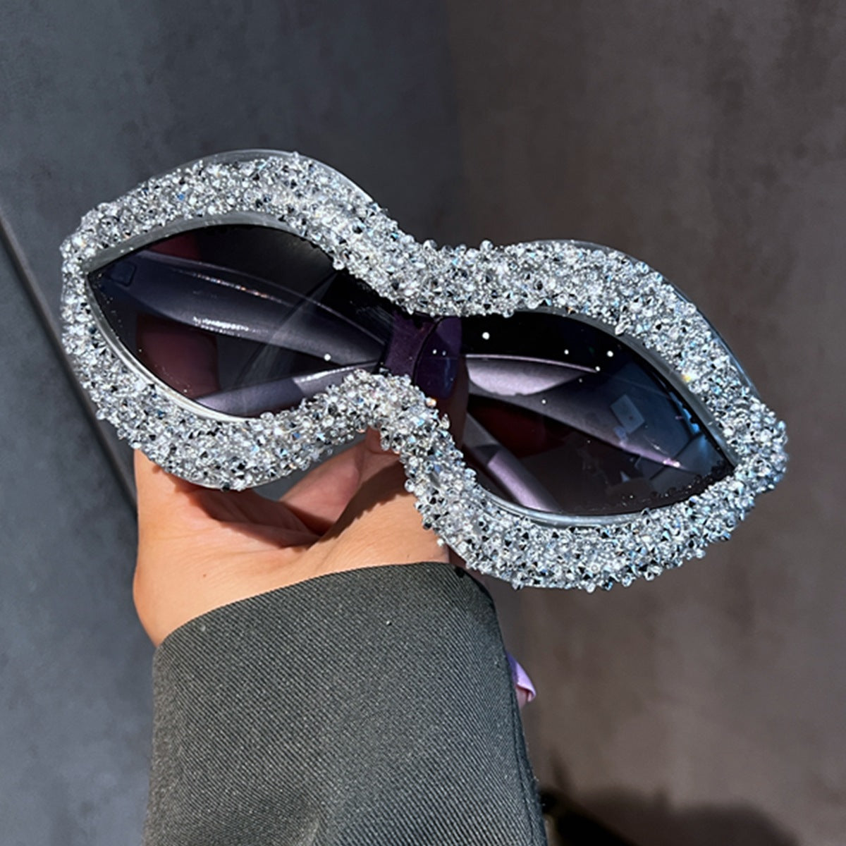 Damen statement Sonnenbrille mit funkelndem Strassbesatz Brehn