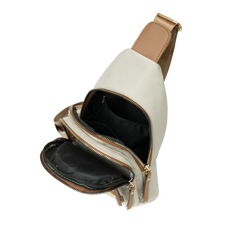 Stylischer Sling-Rucksack mit mehreren Fächern