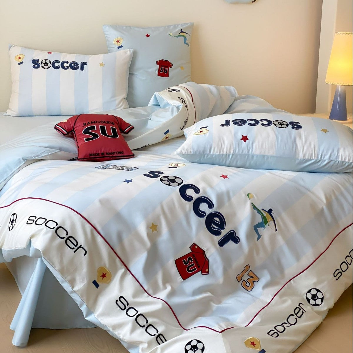 Kinderbettwäsche-Set mit Fußball-Motiv aus weichem Baumwollsatin