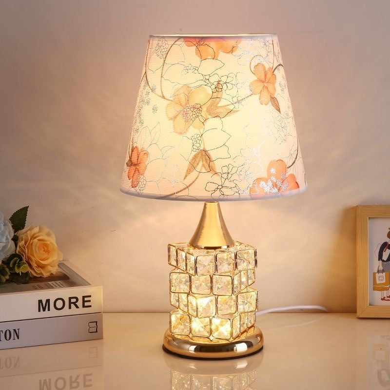 Stylische Moderne Tischlampe