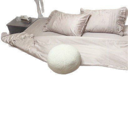 Rüsch-Baumwollsatin-Bettbezug-Set mit Paspel und dekorativen Kissenbezügen