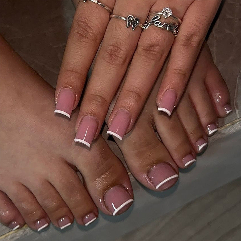 Elegante French Tip Press-On Nails Set Brehn