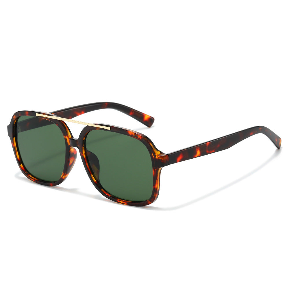 Retro-inspirierte Schildkrötensonnenbrille Brehn