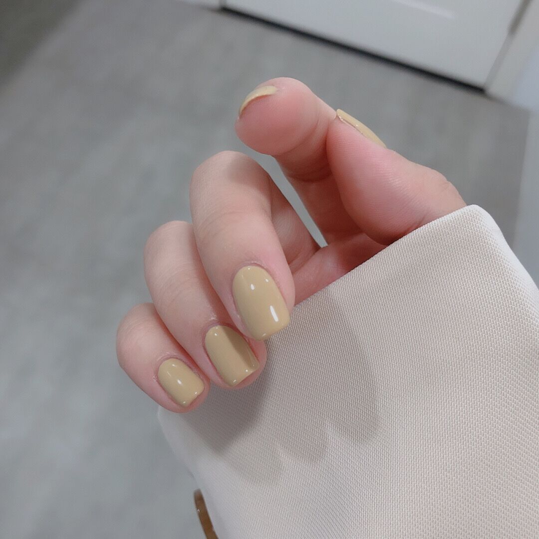 Premium Glänzende Nagelspitzen Brehn