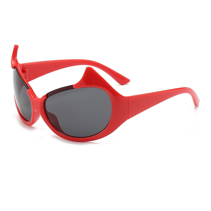 Damen extravagante modische Sonnenbrille mit markanten geschwungenen Rahmen Brehn