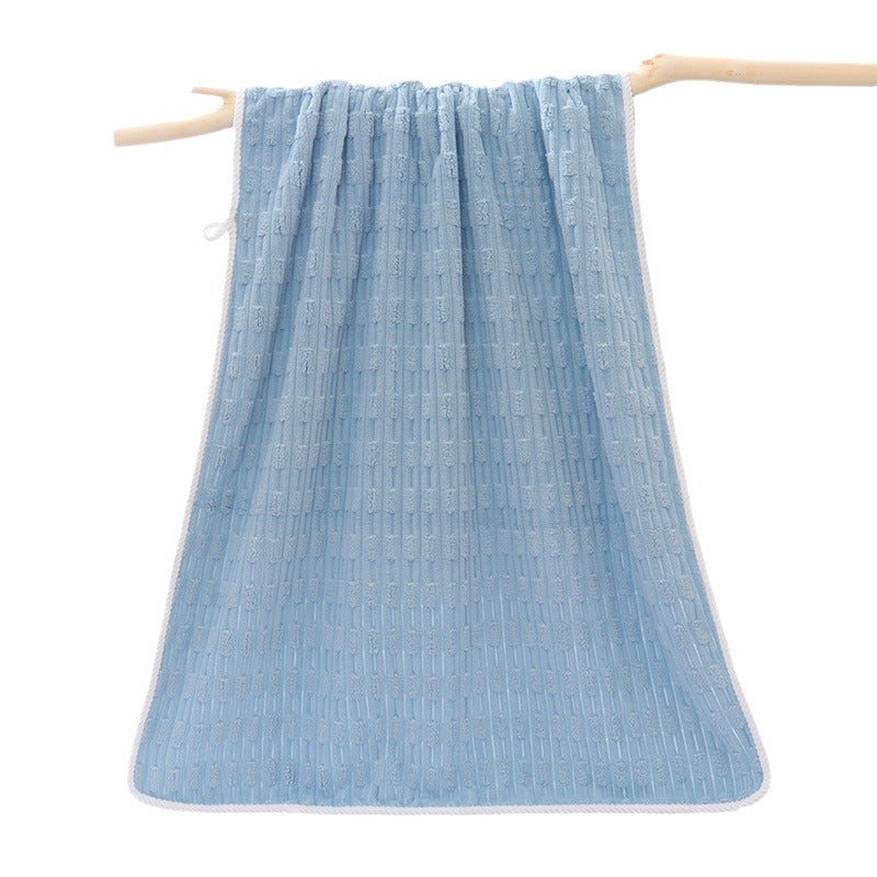 Damen Elegantes Frottee Handtuch mit modernen Mustern Brehn