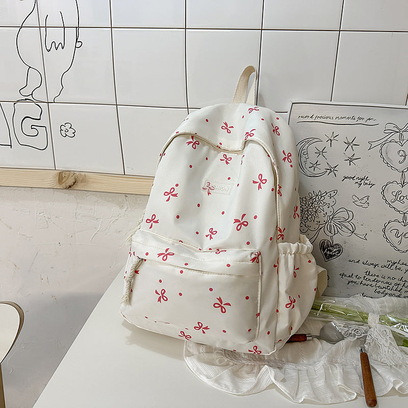Verspielt gemusterter Rucksack