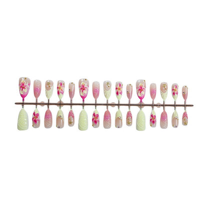 Kunstnagelset mit floralen 3D-Designs Brehn