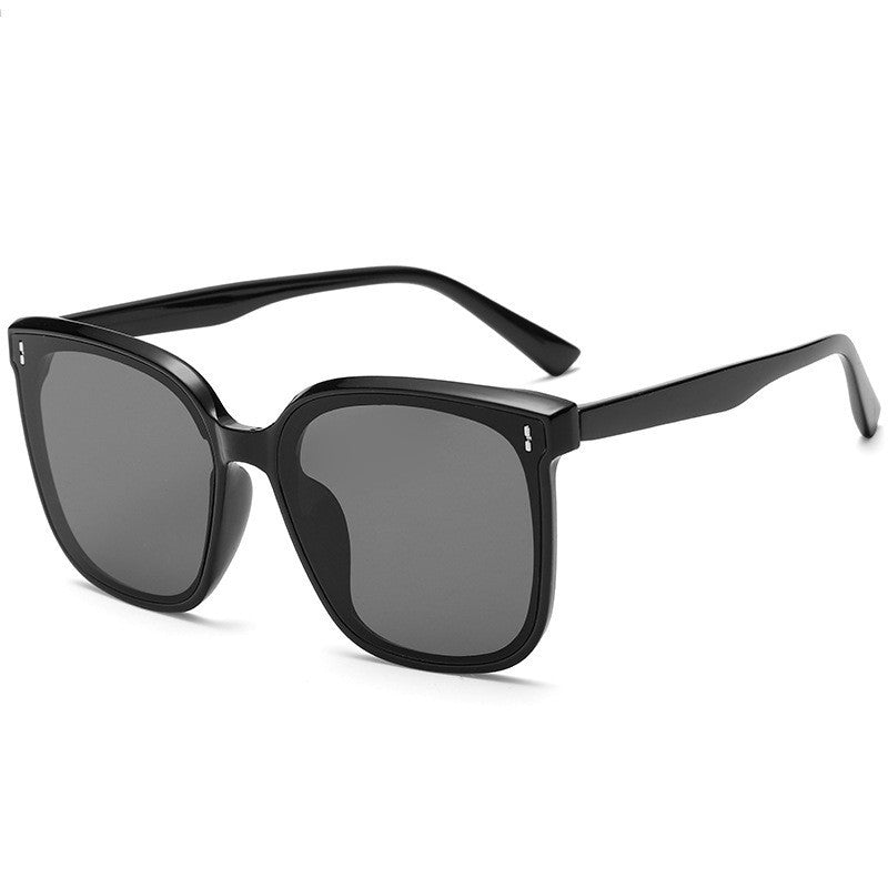 Zeitgenössische quadratische Sonnenbrille Brehn