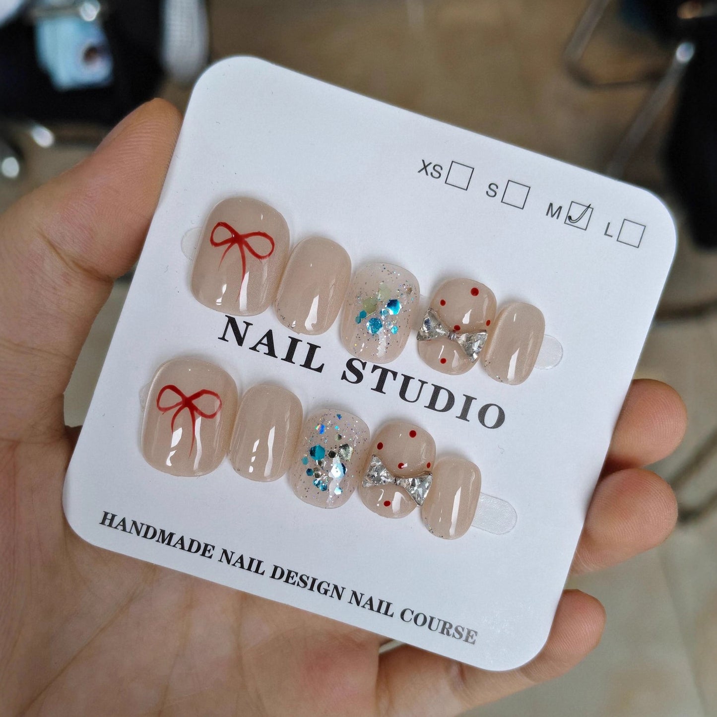 Handgemachte Nagelkunst Brehn