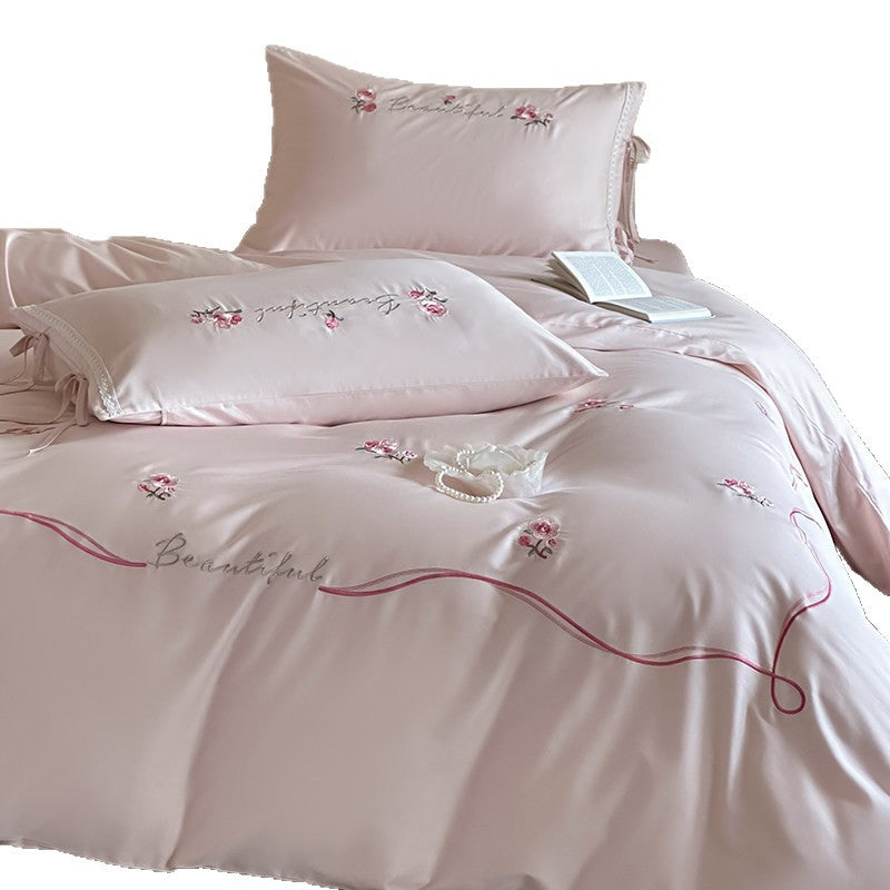Romantisches Besticktes Rosenmotiv Baumwollsatin Bettbezug Set mit Rüschendeko Stickerei & Bindekissenbezügen