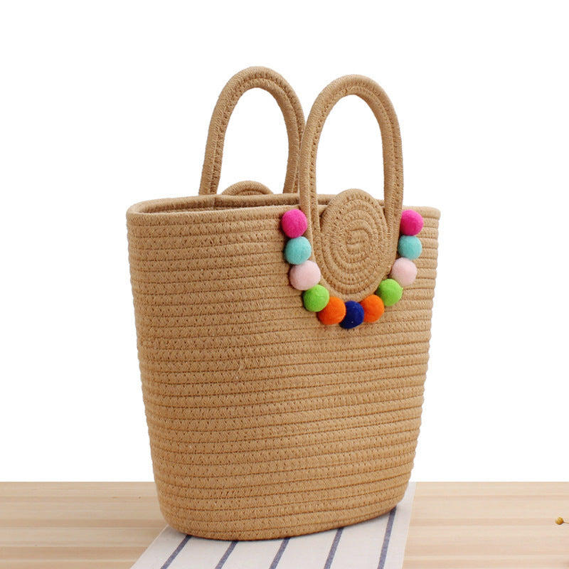 Modische Handtasche mit Verspieltem Pomponschmuck Brehn