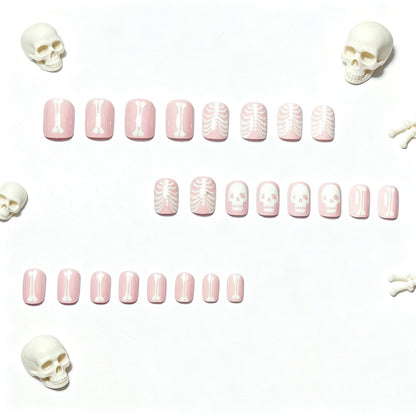 Kreative Kunstnägel mit Knochendem Motiv Brehn