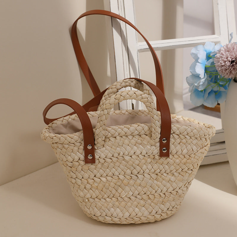 Handgefertigte Basttasche mit Stabilen Ledergriffen Brehn