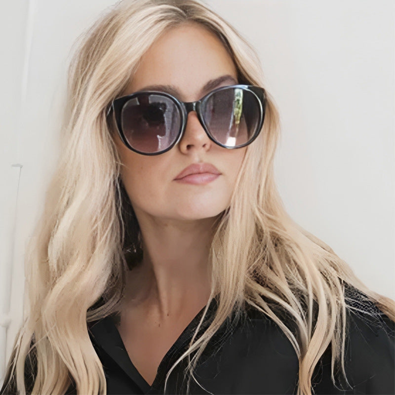 Damen Cat-Eye Sonnenbrille mit hochwertigem Kunststoffrahmen und schützenden Gläsern Brehn