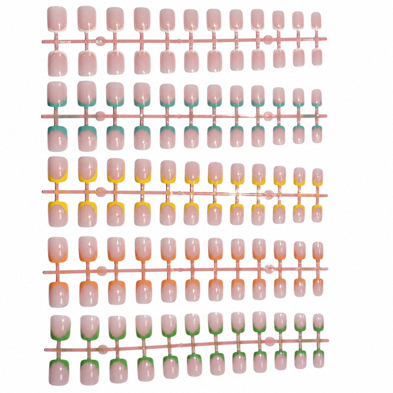 Kunstnagelset mit bunten Farbverläufen Brehn