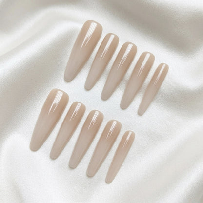 Elegante Stiletto Press-On Nagelkollektion