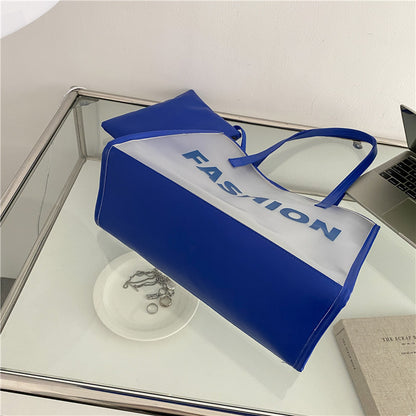 Moderne transparente Tragetasche mit Tasche