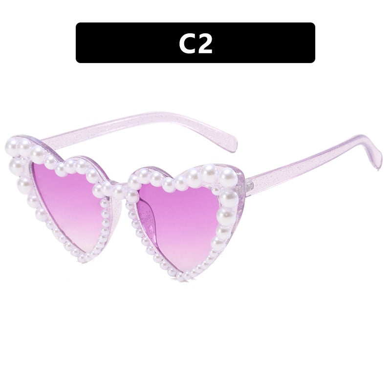 Damen Herzförmige Sonnenbrille mit perlverziertem Rahmen Brehn
