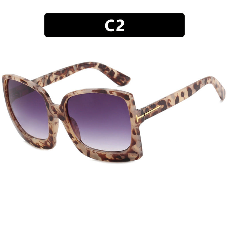 Damen oversized Sonnenbrille im trendigen und eleganten Design Brehn