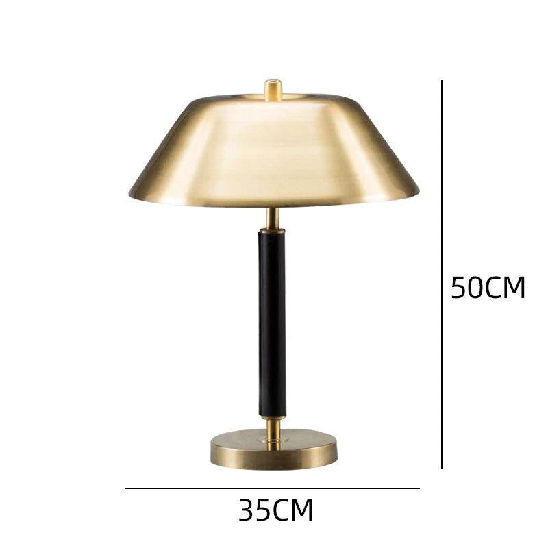 Zeitgenössische Messing-Tischlampe