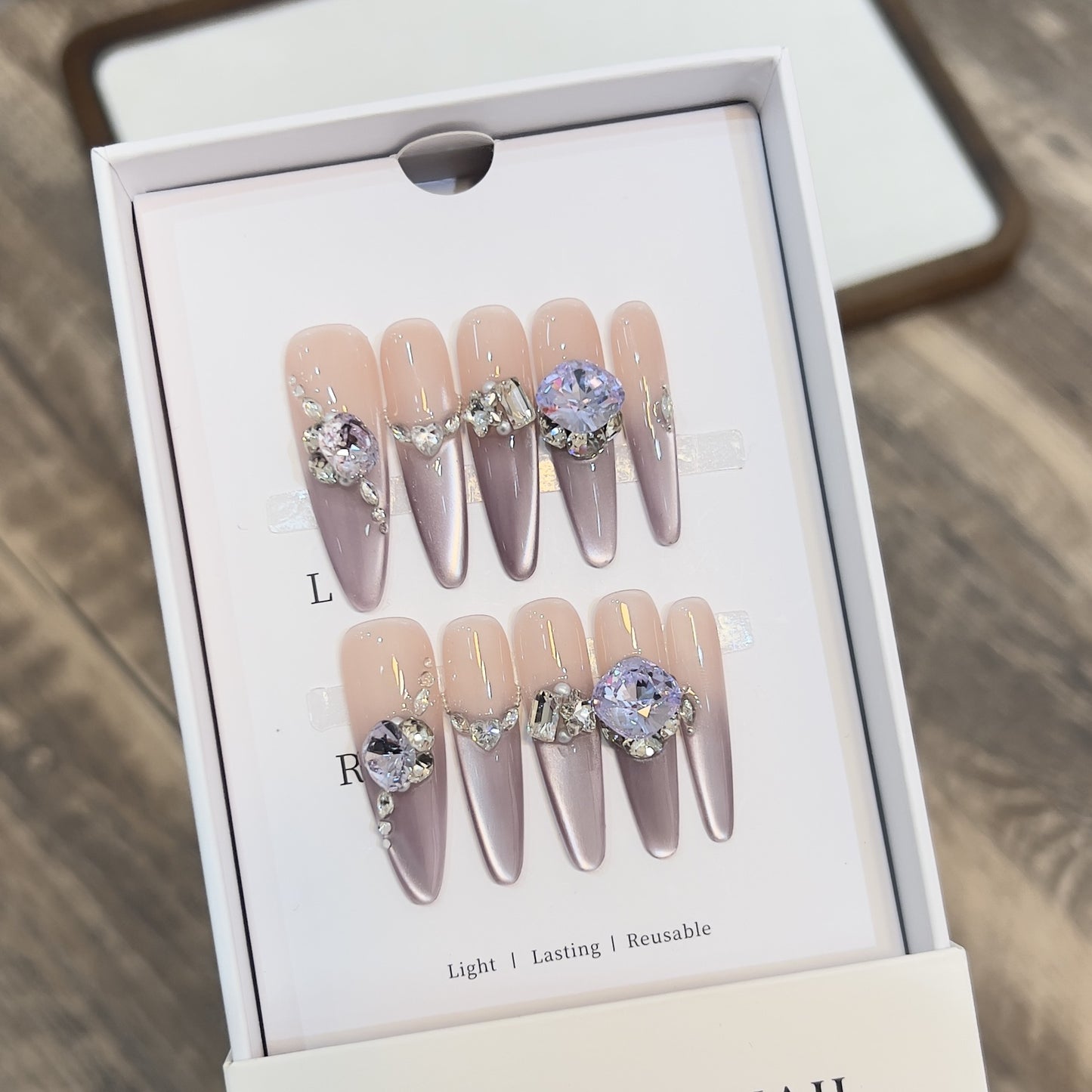 Glamouröse Press-On Nagelkunst Set Brehn
