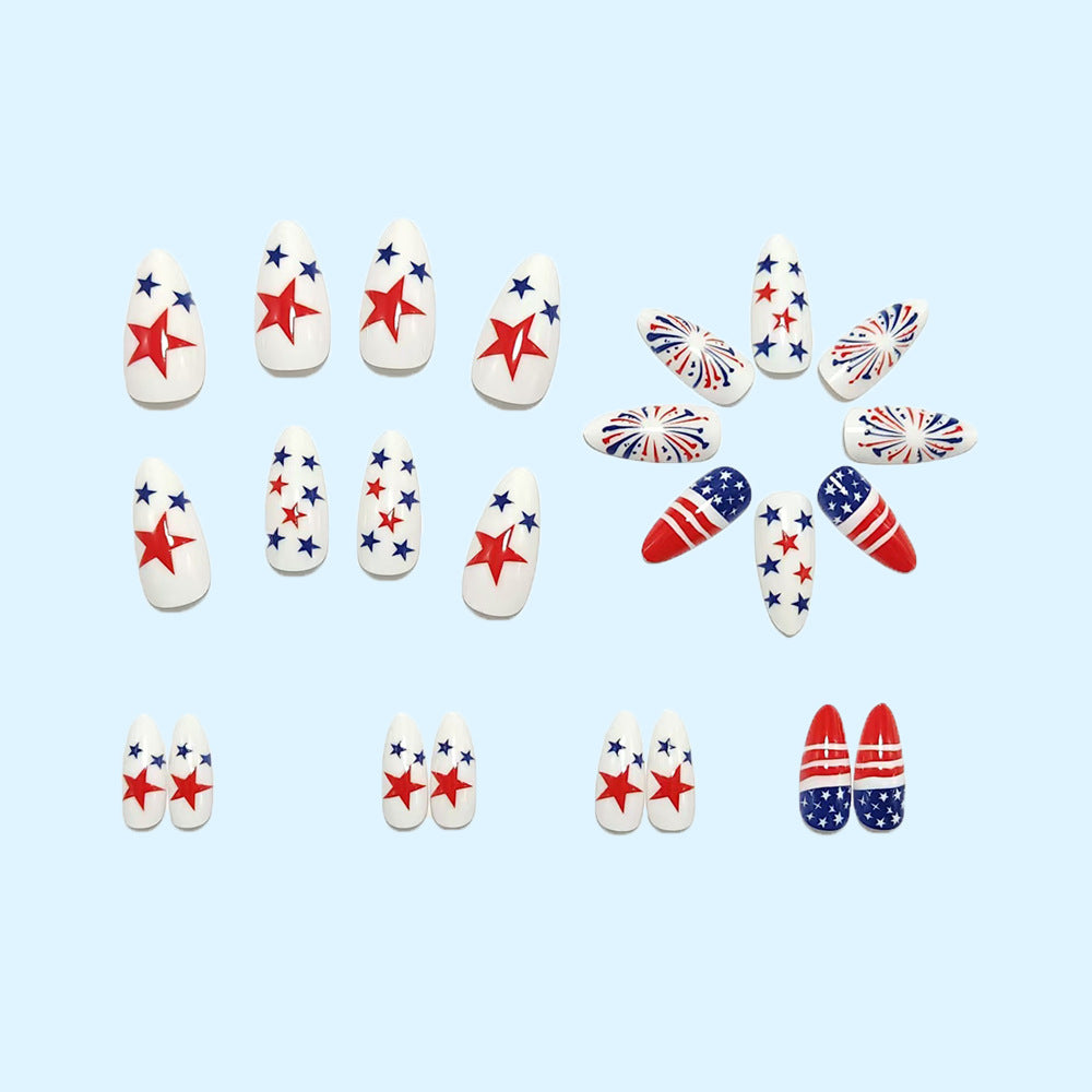 Kreative Kunstnägel mit patriotischen Motiven Brehn