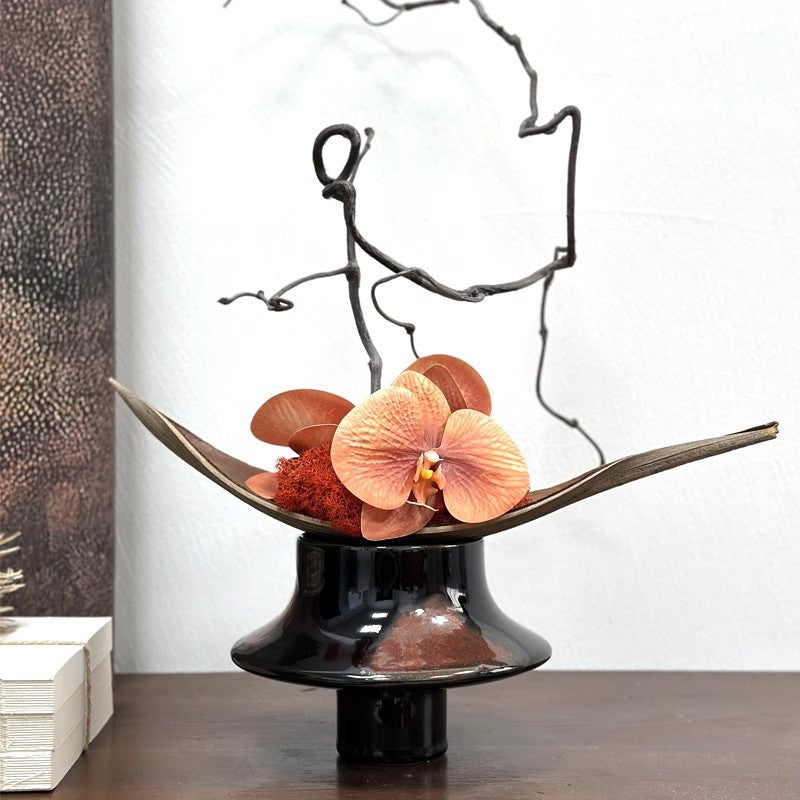 Künstlerische handgefertigte Terrakotta-Vase