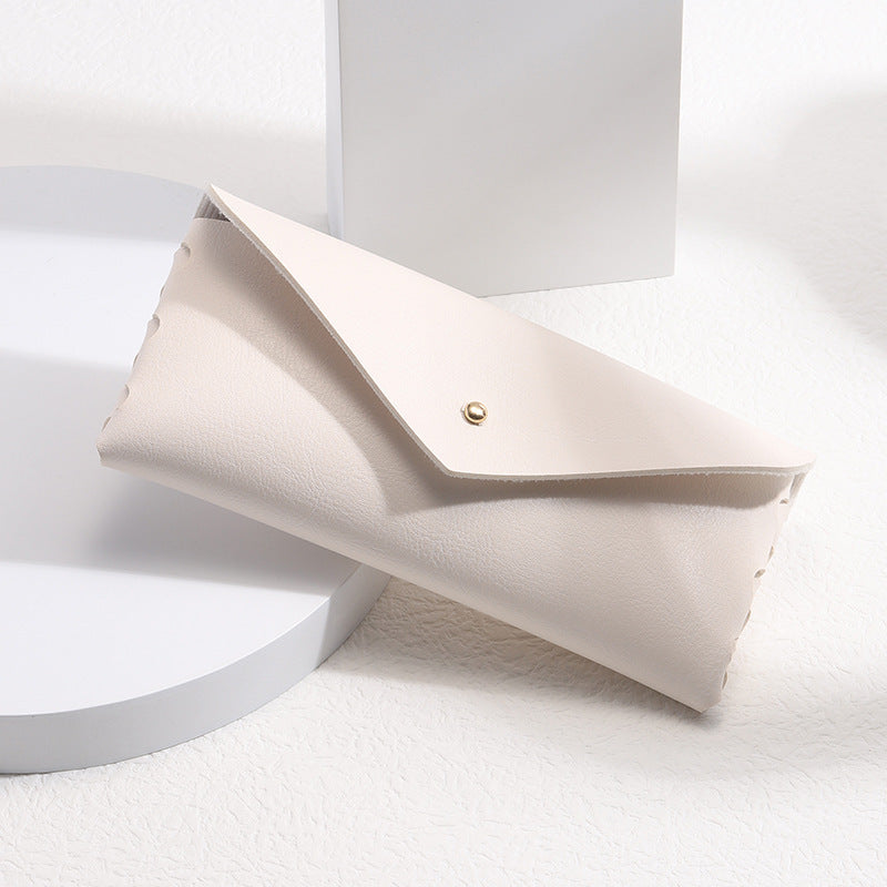 Elegante Handytasche Im Minimalistischen Lederdesign Brehn