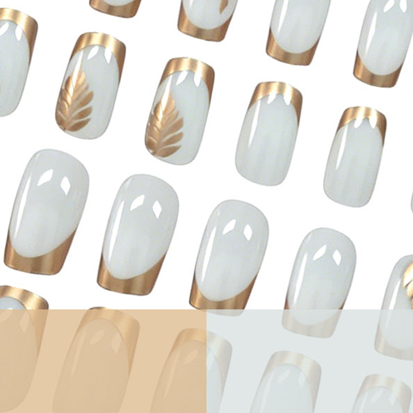 Luxuriöses Blumennagelkunstdesign Brehn