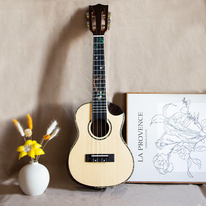Premium Mahagoni Ukulele mit glatter Oberfläche Brehn