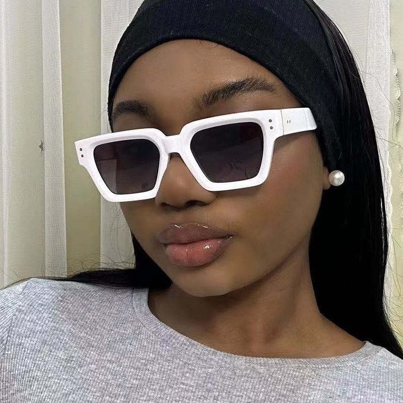 Damen modische Sonnenbrille im eleganten oversized Design Brehn