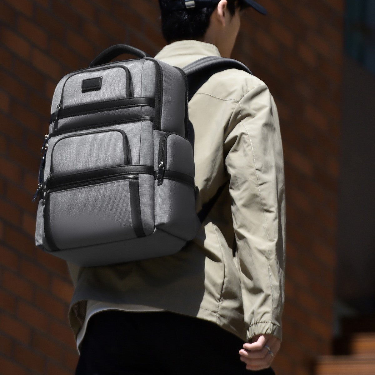 Hochkapazitäts-Multi-Compartment-Reisen-Rucksack Brehn