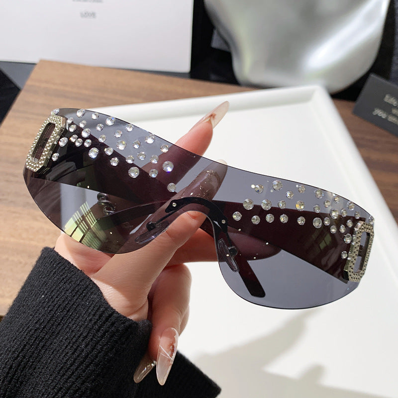 Damen Glamouröse Sonnenbrille mit Glitzerakzenten Brehn