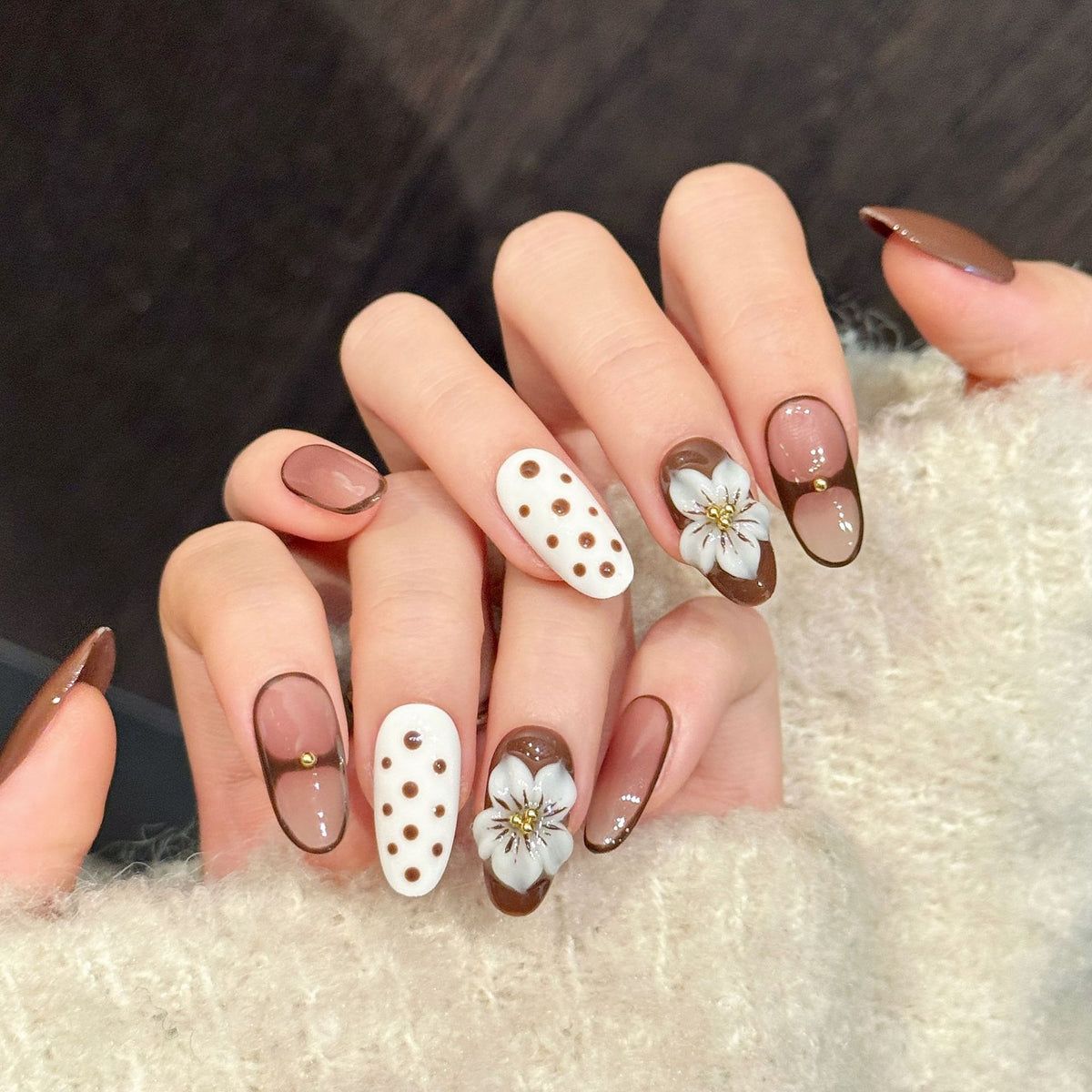 Dekoratives Premium Press-On Nagelkunst Set
