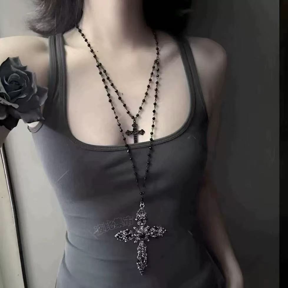 Dual-Layered Cross Pendant Necklace Brehn