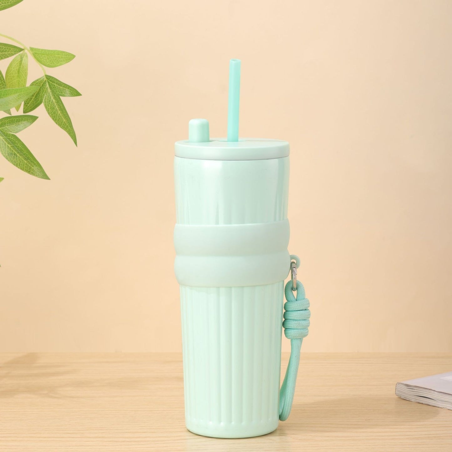 Damen multifunktionale Isoliertrinkflasche mit integriertem Strohhalm und praktischem Tragegriff Brehn