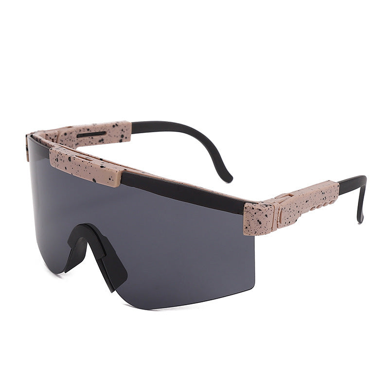 Damen Sportliche Statement-Sonnenbrille im modernen Design Brehn