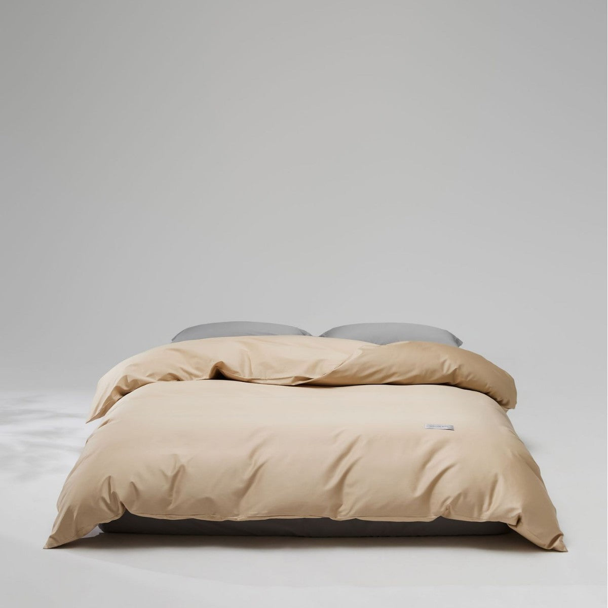 Mako-Baumwoll-Satin Bettwäsche-Set mit verdecktem Reißverschluss und Kissenbezügen Brehn