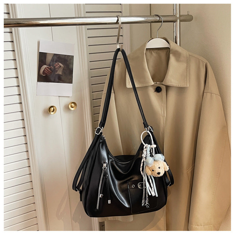 Lässige leichte Slingtasche Brehn
