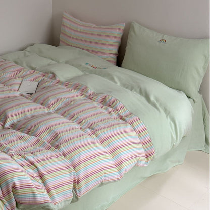 Pastell-gestreiftes Bettwäsche-Set aus Baumwoll-Leinen mit Regenbogenstickerei