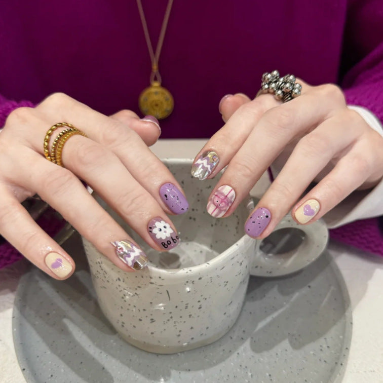Verspieltes, cartoon-themed Press-On Nail Art Set Brehn