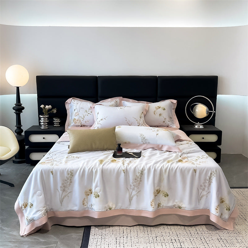 Luxuriöses Satin-Feeling Floral Bettwäsche-Set mit Bettdeckenbezug, Kissenbezügen und dekorativen Shams
