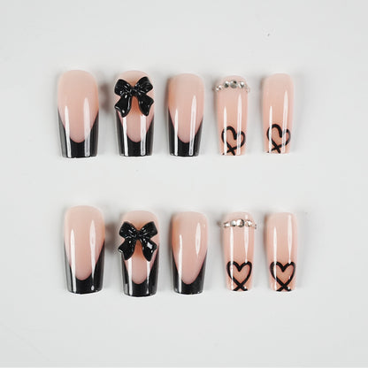 Glamorous Press-On Nail Art Kit